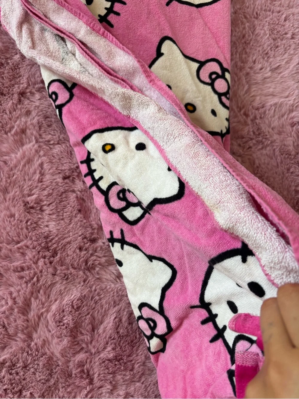 Hello Kitty pink beach towel